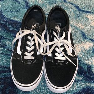 BLACK OLD SKOOL VANS!! (YOUTH 7)